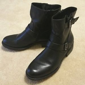 Black Bass boots sz 8